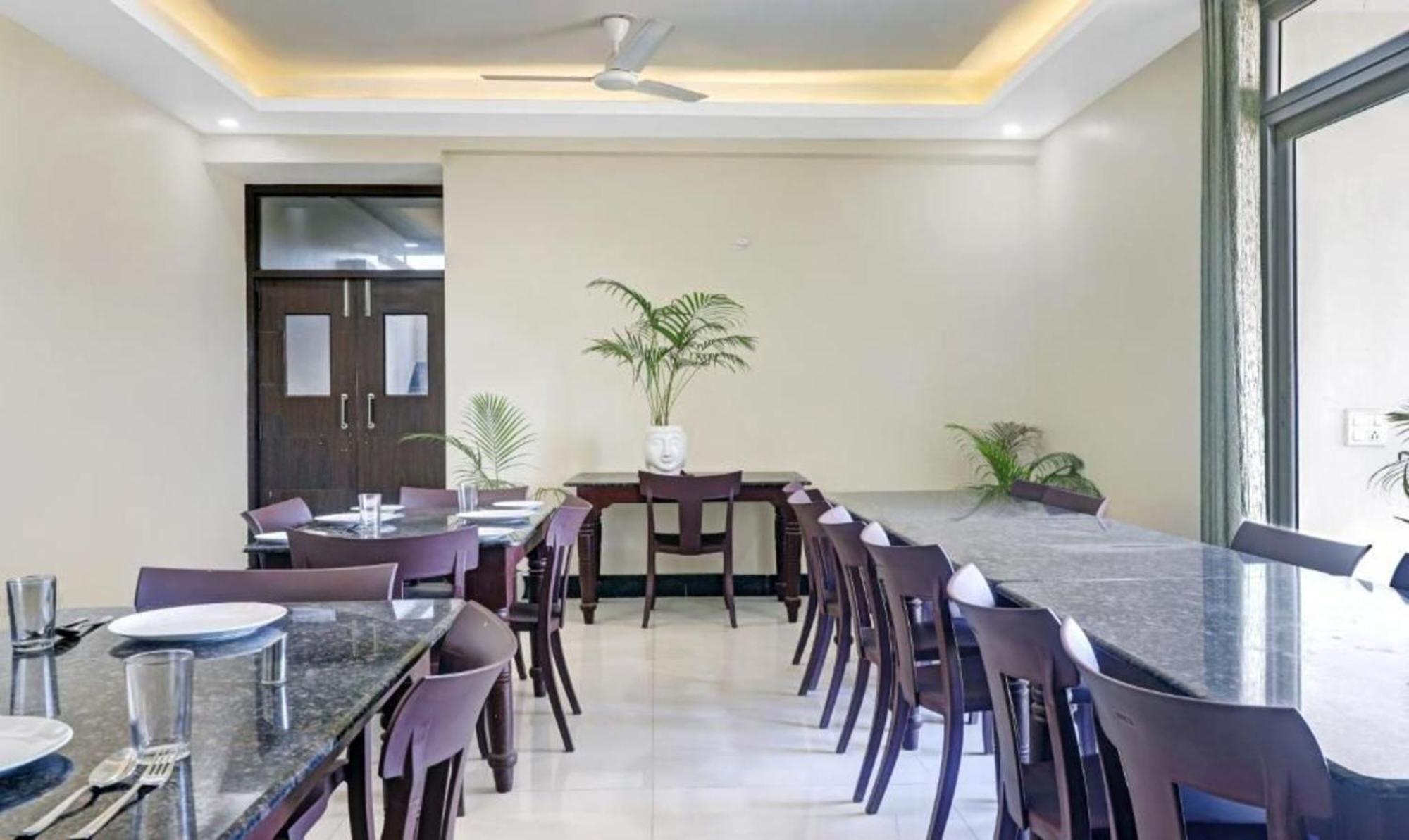 Hotel Ravi Residency Bharatpur Dış mekan fotoğraf