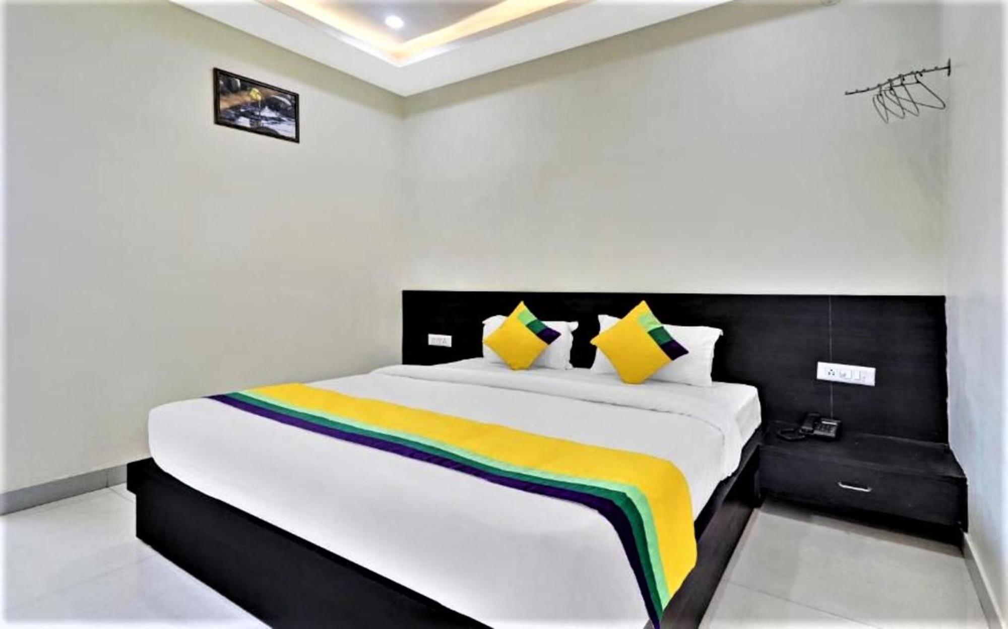 Hotel Ravi Residency Bharatpur Dış mekan fotoğraf